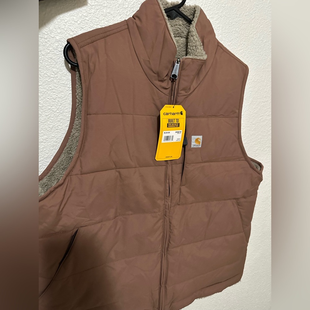 Carhartt Reversible vest